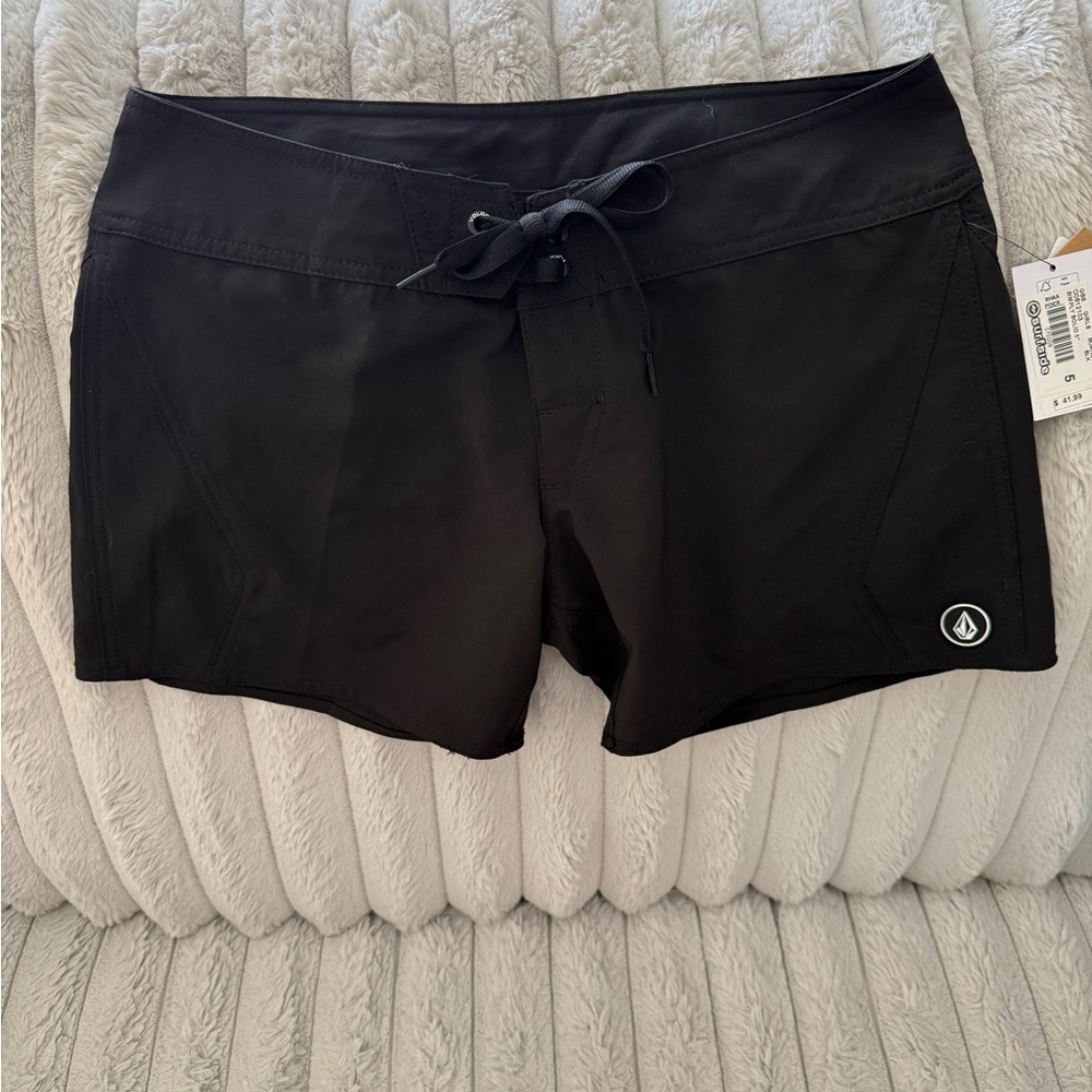 Volcom Women's Athletic Black Shorts